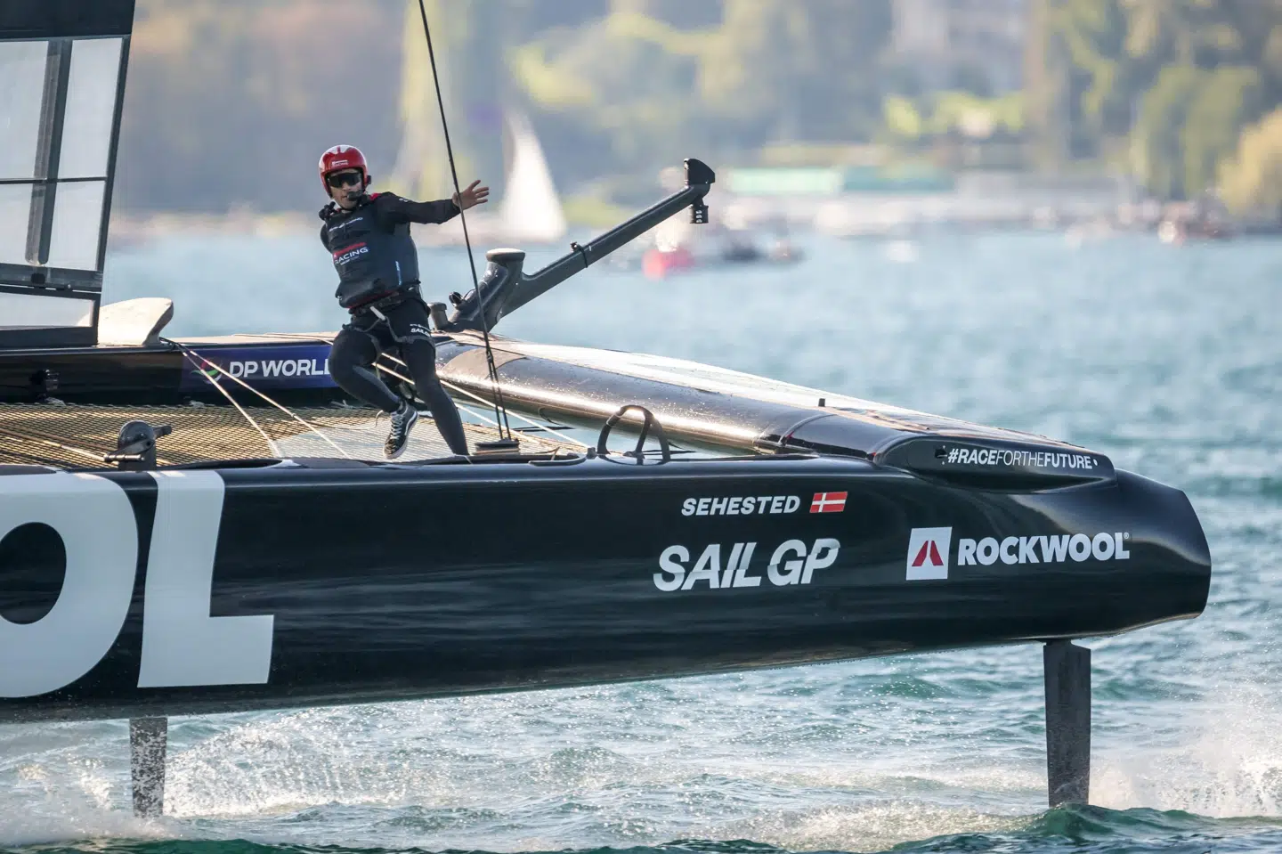 Ifølge skipper Nicolai Sehested var det nødvendigt med ekstra hjælp, hvis den danske båd skal helt op og konkurrere med de bedste i SailGP. (Arkivfoto).