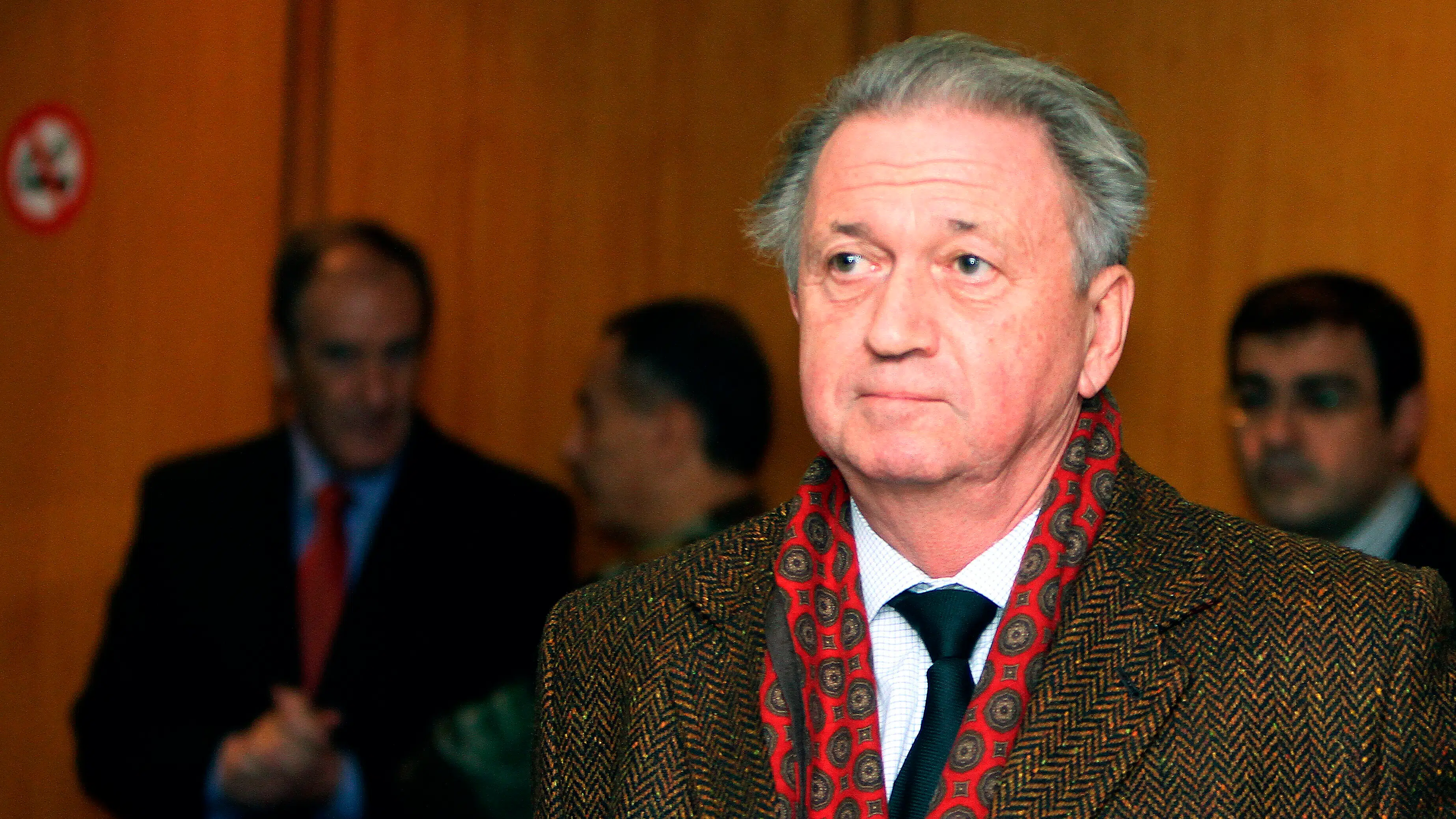 Terje Rød-Larsen opsøgt i Abu Dhabi efter Epstein-afsløringer: 'Jeg kan ikke tale – jeg er syg'