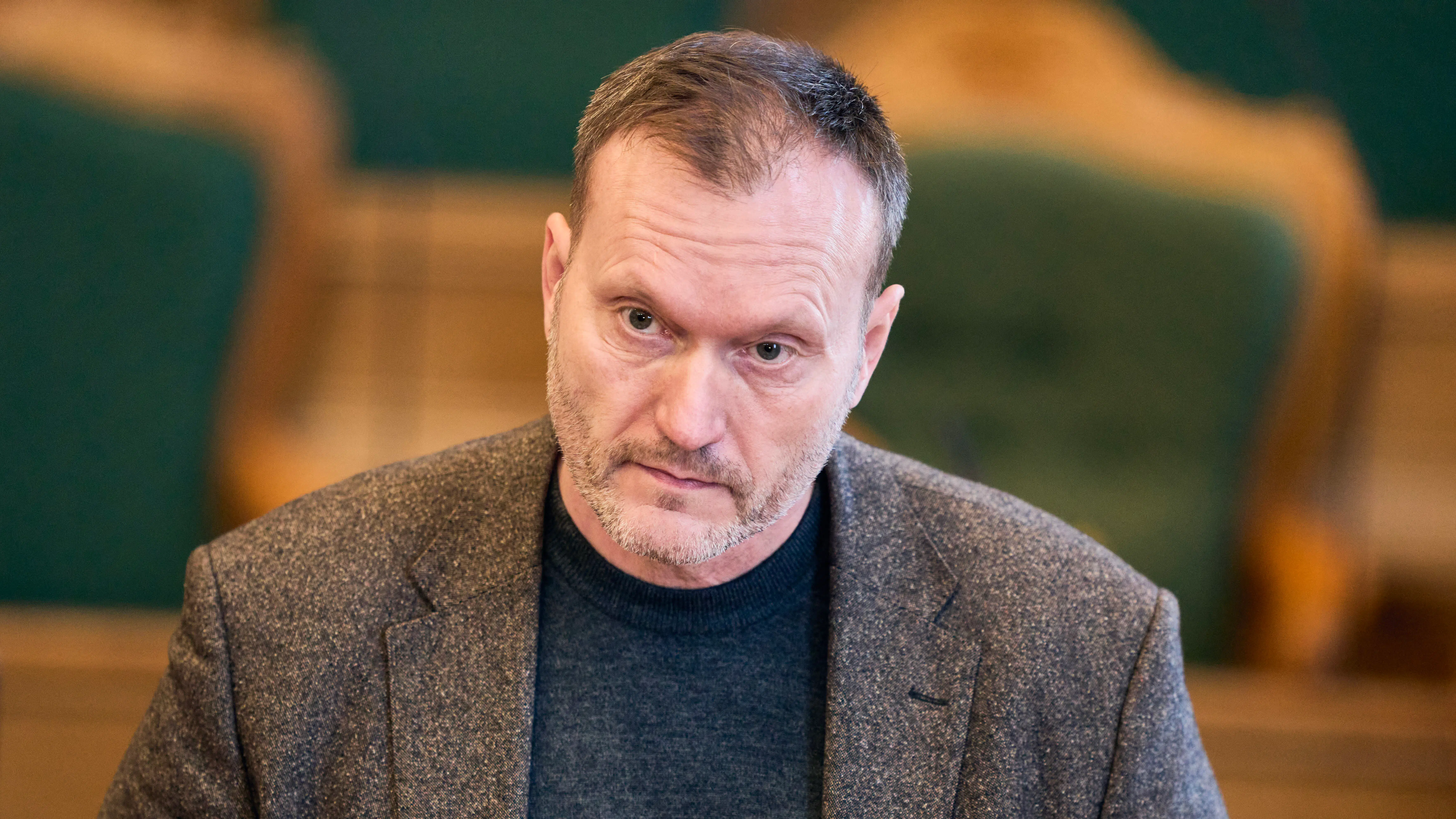 Nye Borgerlige i stort tilbageslag