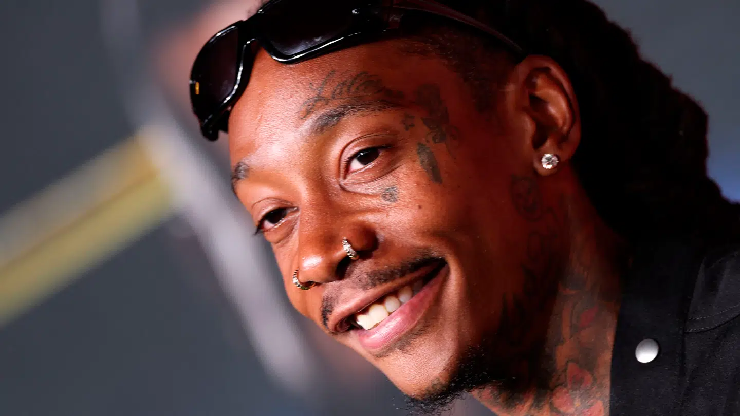 Wiz Khalifa deler selv de tragiske nyheder.