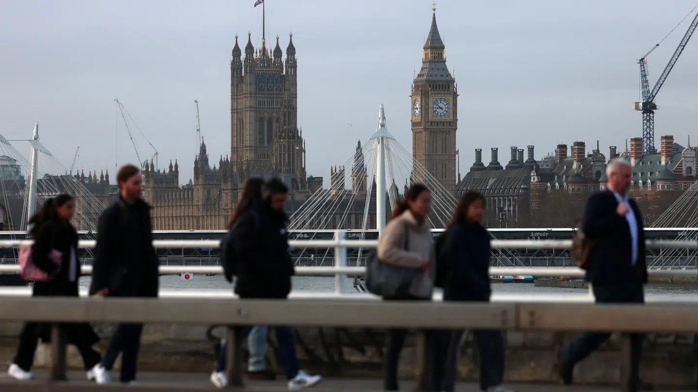 I byen Enfield i det nordlige London er 60 børn blevet smittet med sygdommen mæslinger, som hjemme i Danmark er praktisk talt udryddet.