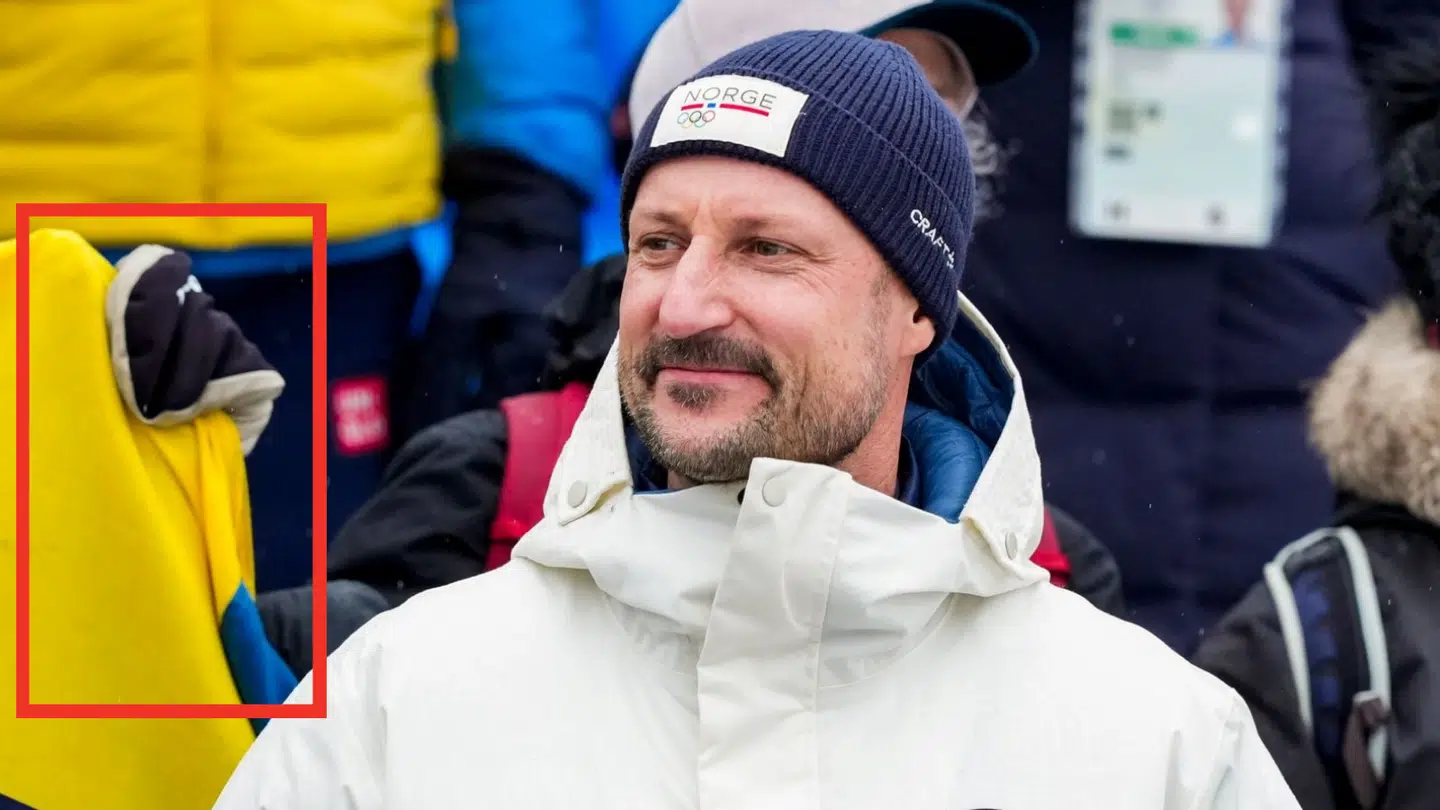 Den norske kronprins Haakon kunne under OL ses omgivet af svenske flag. Foto: Ritzau Scanpix