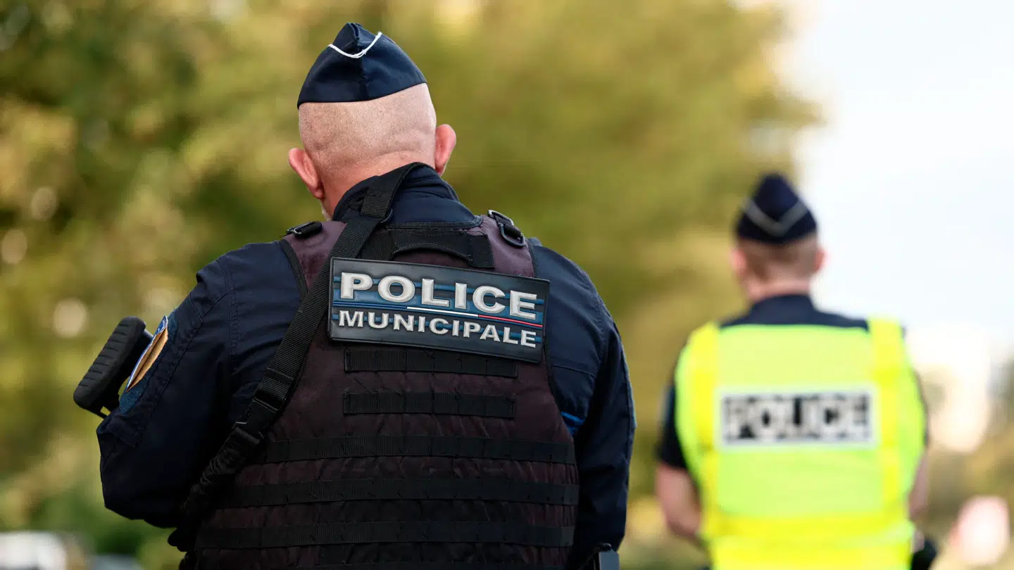 Fransk politi anholdt kvinden onsdag.