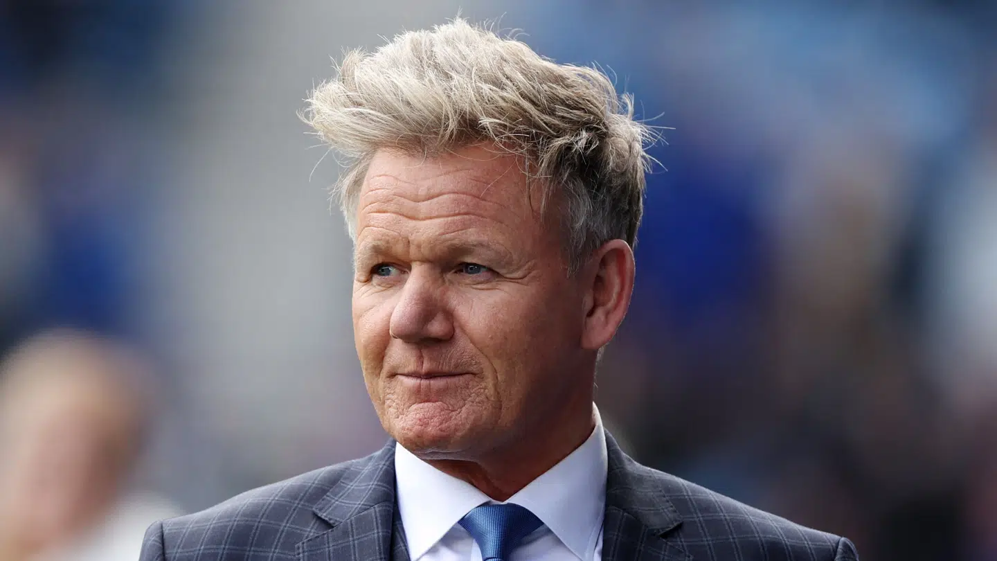 Tv-kokken Gordon Ramsay siges at være en af den tidligere fodboldspiller David Beckhams bedste venner.