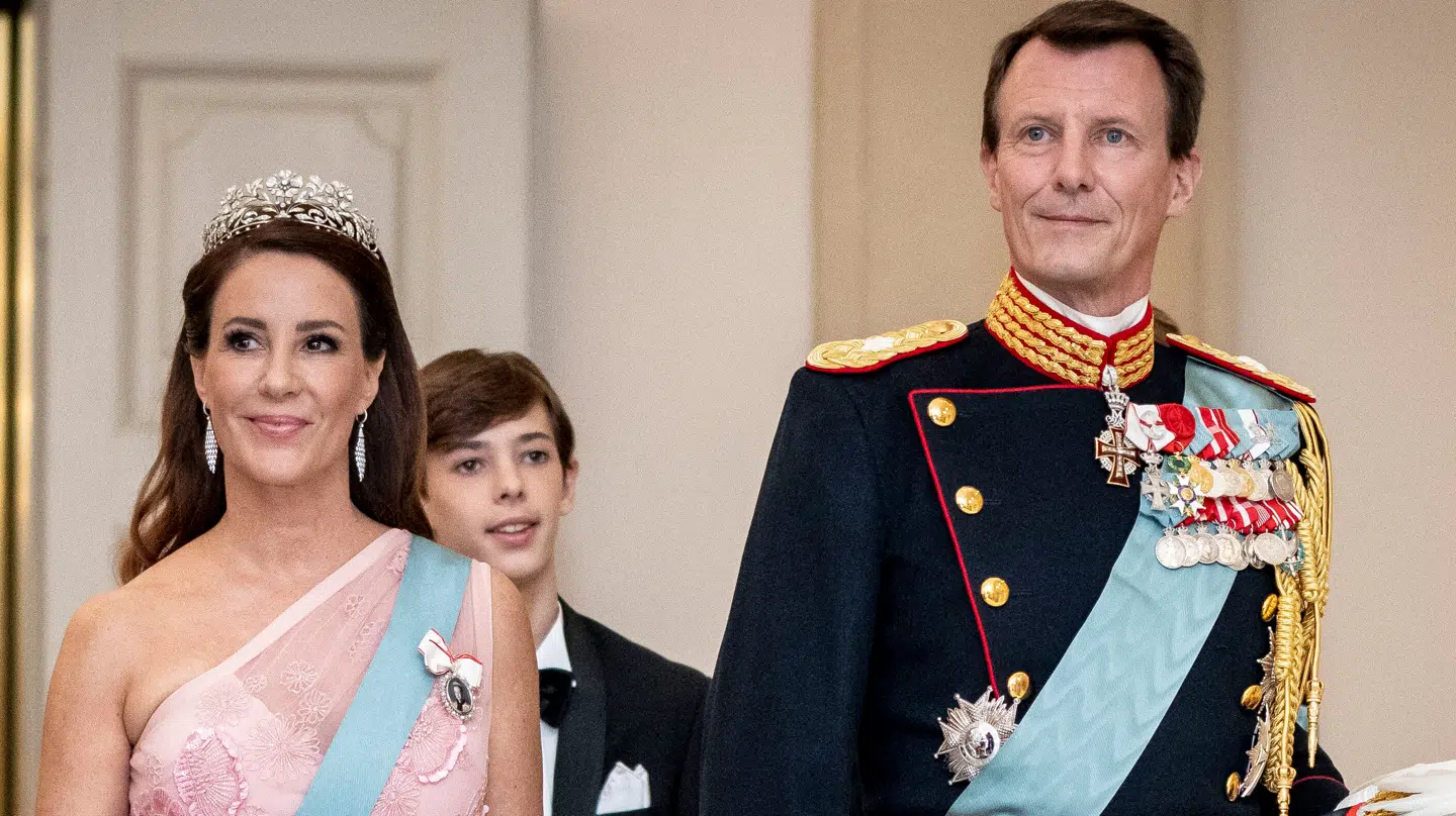 Prinsesse Marie og Prins Joachim har begge frabedt sig, at blive tiltalt med 'De'.