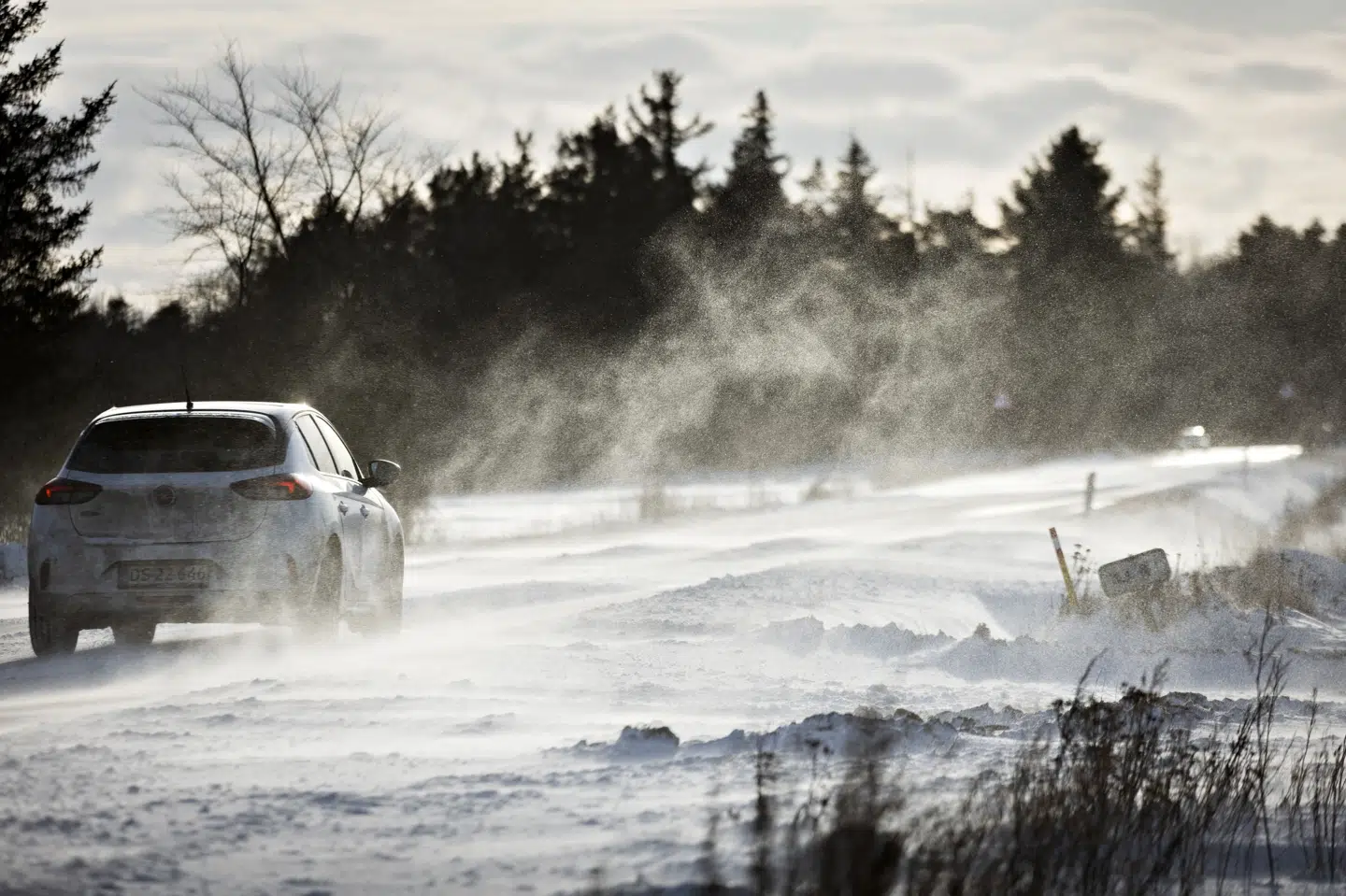 DMI har sendt et varsel ud om snefygning for de kommende døgn. Senere på ugen klarer det op. (Arkivfoto)