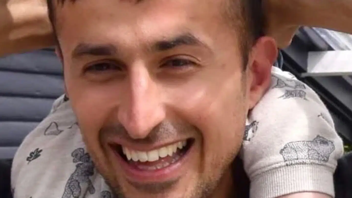 Juan Almajid frygter for sine to børns sikkerhed.