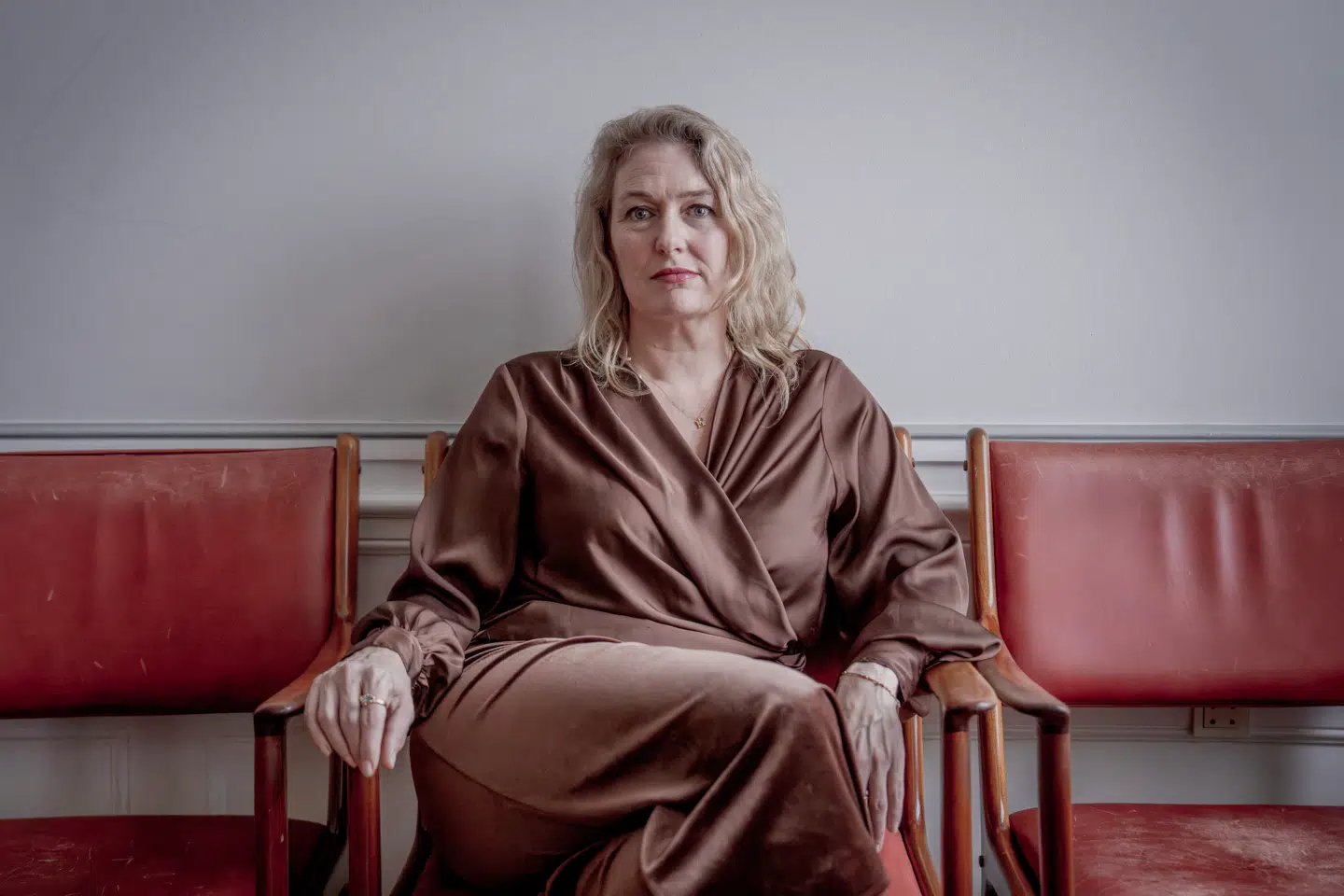 Familieadvokat Liv Dyrhauge er oprørt over de nye og lavere honorarer til advokater, som repræsenterer børn i sager om tvangsanbringelse: »Det er et område med en enorm fejlprocent, så det er afgørende, at der kommer en velforberedt advokat ind i sagen,« siger hun.