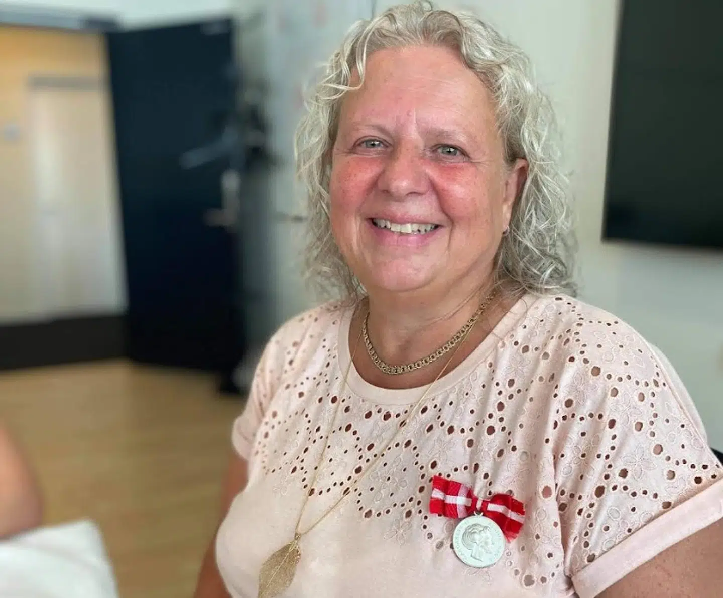 Helle Madsen, der har arbejdey 43 år i Skat, er selv blevet offer for boligskat-skandalen.