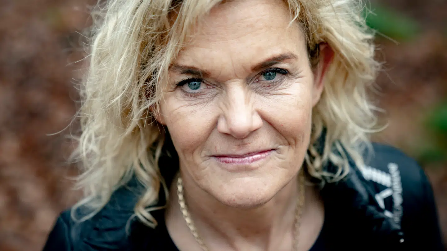 Charlotte Bøving er blevet opereret i den ene fod.