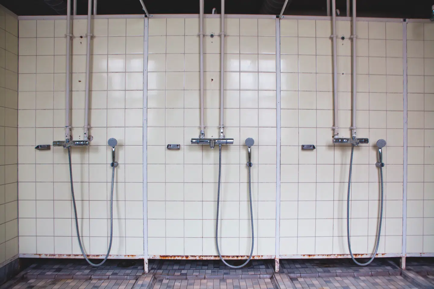 Sjællandsgade Bad har fungeret som offentlig badeanstalt siden 1917. Siden 2011 har Foreningen Sjællandsgade Bad drevet badet, primært gennem frivillige kræfter.