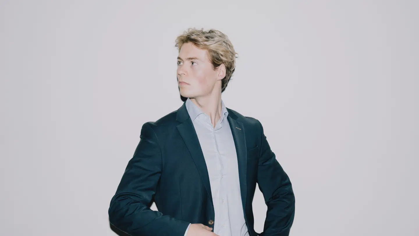 Mads Strange er ung og borgerlig. Fredag deltog han i B.T.s debatpodcast, Borgerlig Tabloid, om hvorfor de fleste unge i dag er netop borgerlige.