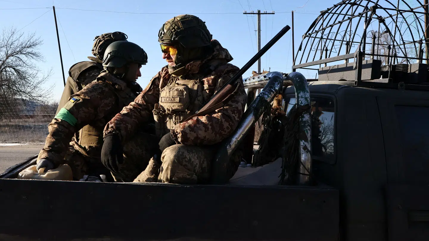 Ukrainske soldater, som vi ser her, har længe været i defensiven. Men på bare fire dage i sidste uge kunne de generobre over 200 km2 fra Rusland.