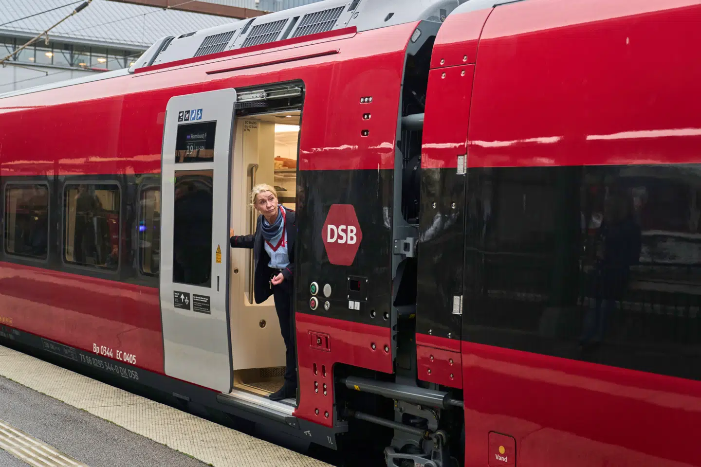 DSB-ansatte kørte sidste år i taxa til og fra arbejde for over ti millioner. Det viser en aktindsigt.