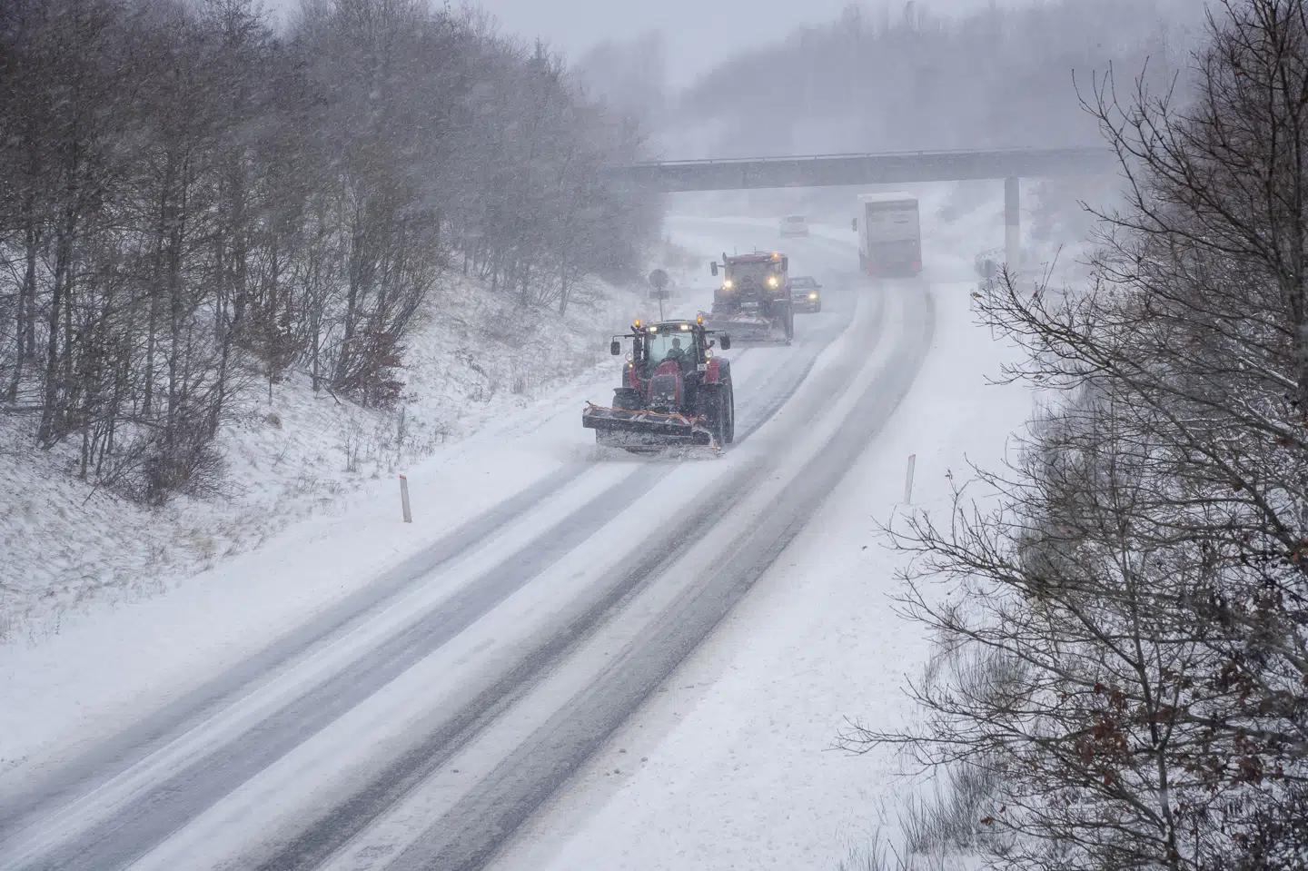 Biler - og dermed indirekte mænd - bliver tilgodeset i forbindelse med snerydning i Danmark, sagde Cyklistforbundets forperson i sidste uge. Det fortryder han nu. (Arkivfoto).