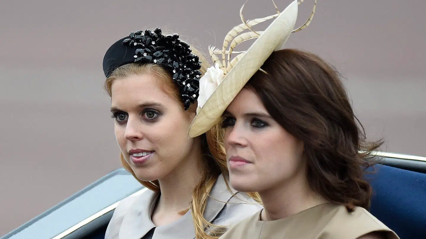 Andrews døtre fotograferet i 2015.