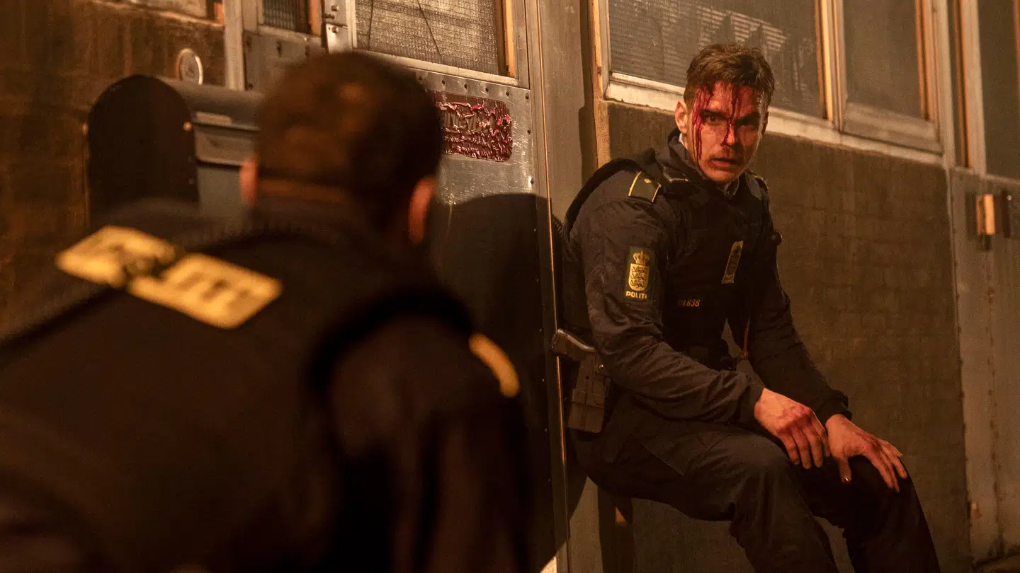 Marco Ilsø i første afsnits actionfyldte afslutningsscene.