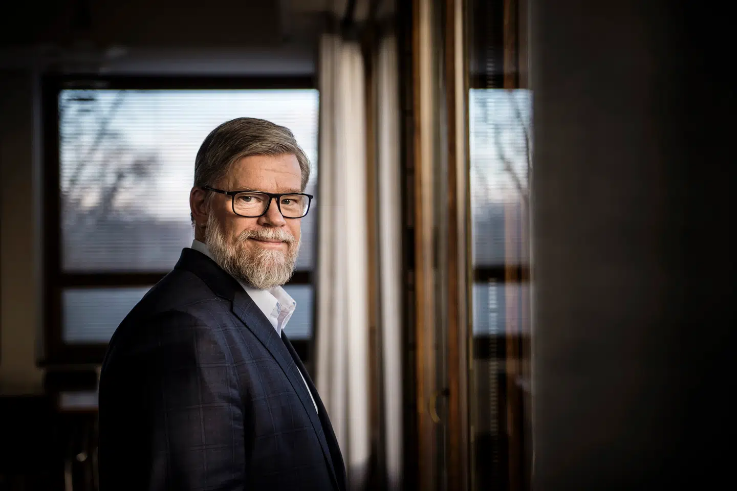 Curt Liliegreen, direktør for det uafhængige Boligøkonomisk Videncenter, mener at Enhedslistens forslag kan få boligpriserne til at stige svagt.