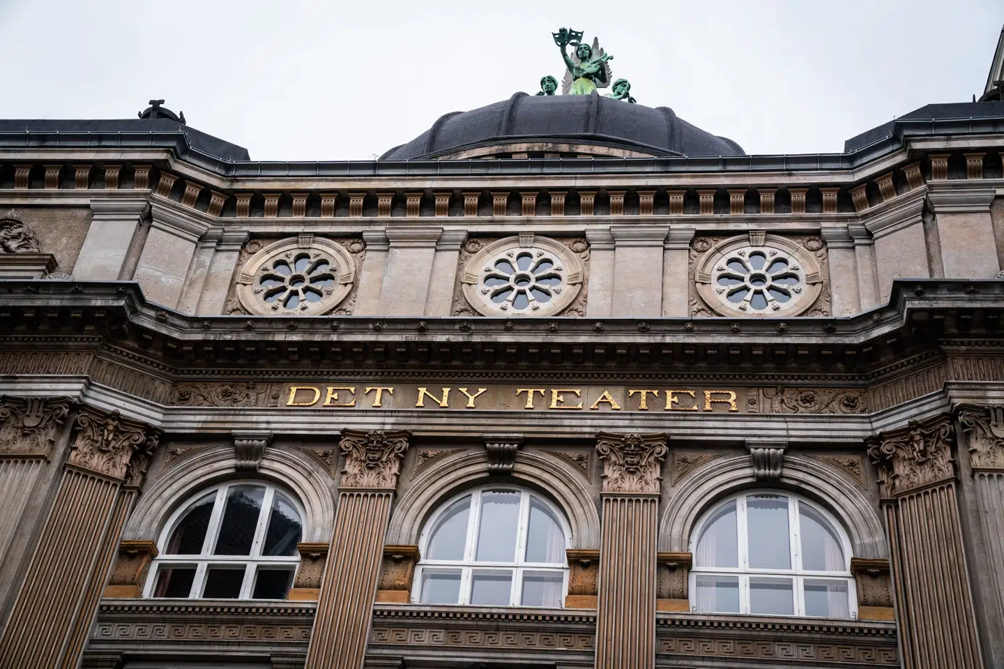 Direktøren for det Det Ny Teater på Vesterbro i København siger, at han op til arrangement om Ukraine har oplevet højst usædvanlige opslag med, hvad der ser ud som "russisk propaganda". (Arkivfoto).