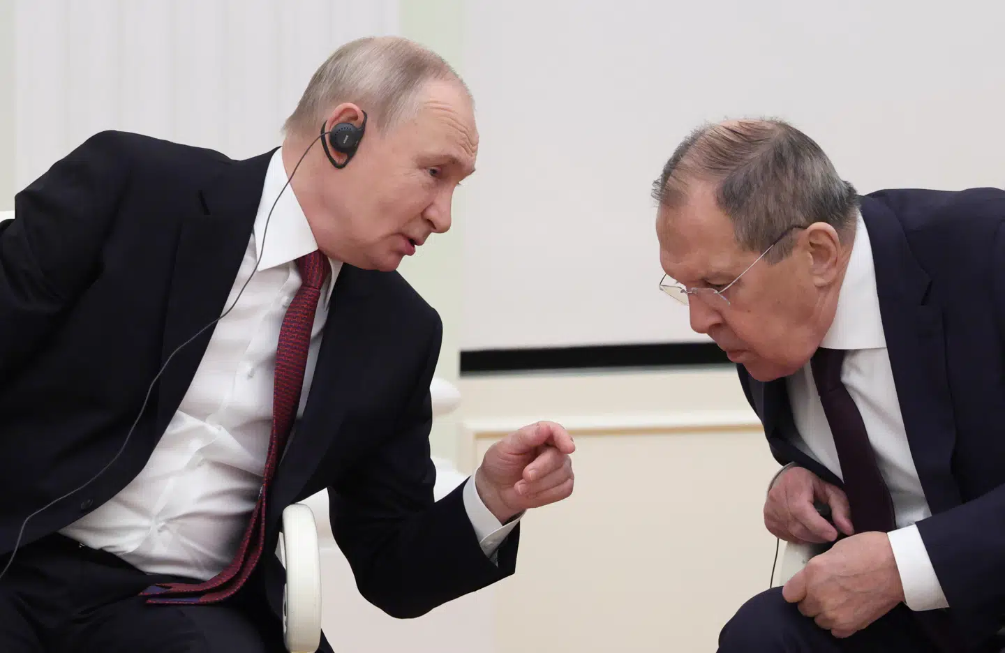 Her ses den russiske præsident, Vladimir Putin, sammen med udenrigsminister Sergej Lavrov.