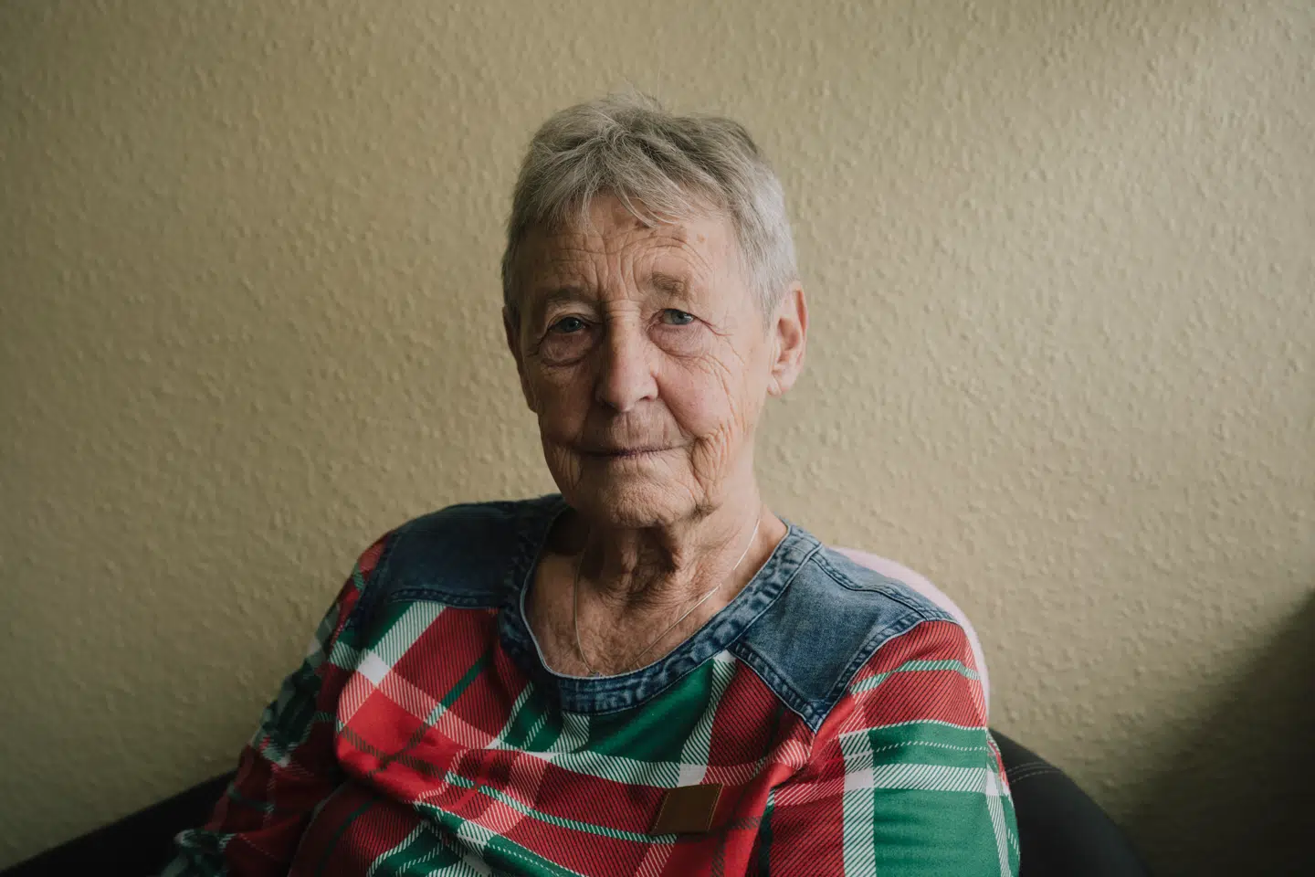 Eve Havgaard Hermansen viser rundt i sit nabolag i Helsingør, hvor der på blot få dage har været en række indbrud. Hun var selv udsat for et indbrudsforsøg.