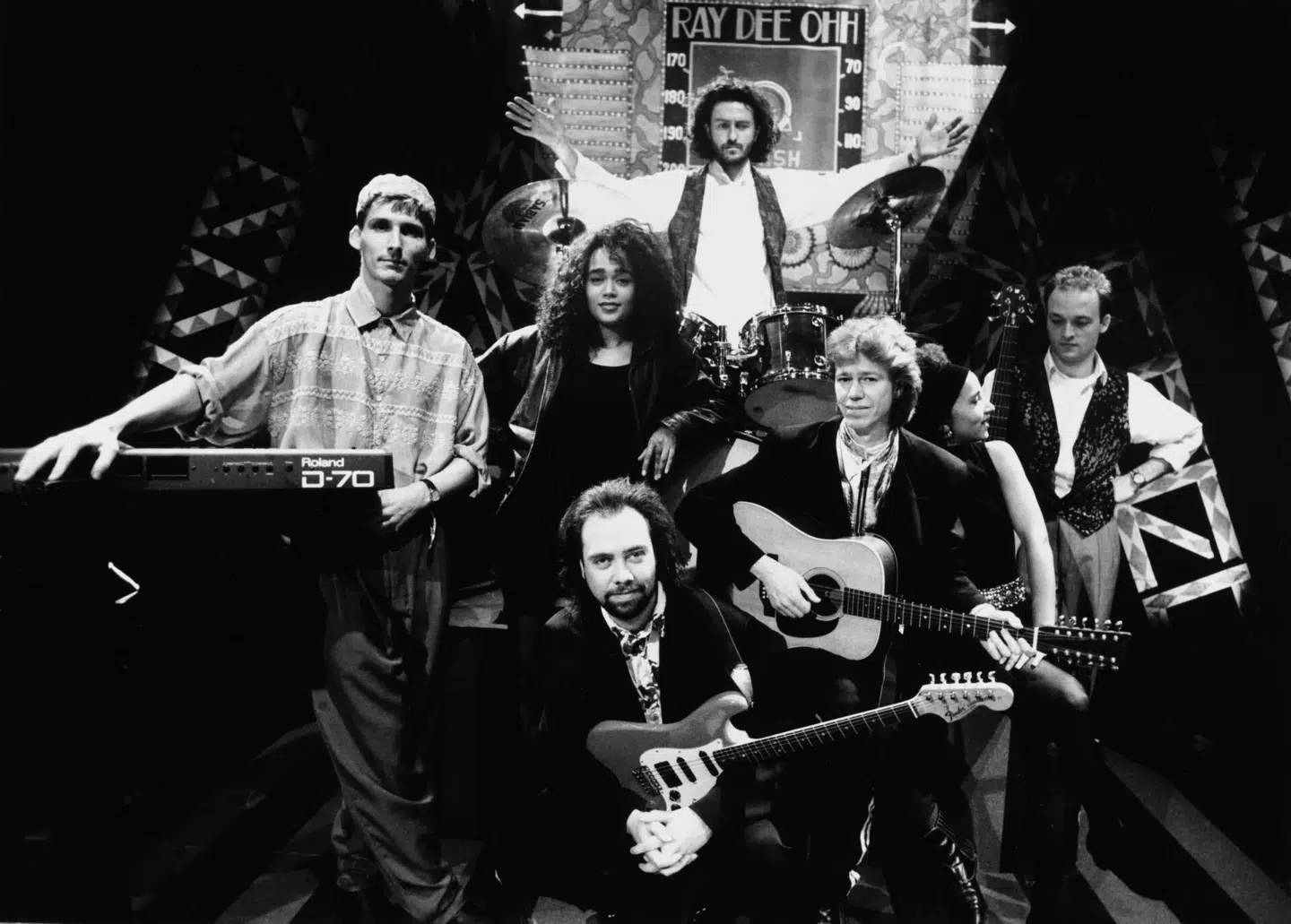 Simon West spillede keyboard i Ray Dee Ohh, hvor han fandt sammen med forsangeren Maria Bramsen, som han var gift med til det sidste.