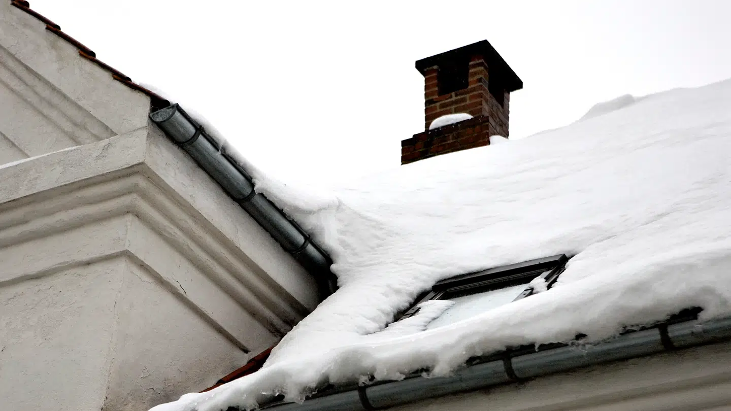Det kan give store problemer for boligejere, når de voldsomme snemasser begynder at smelte.