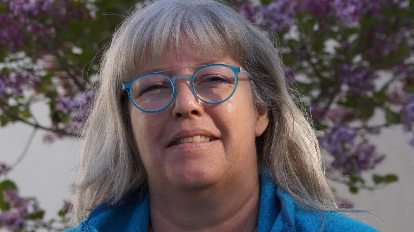 Naja Anthonsen undrer sig meget over, at el-regningen pludselig er steget.