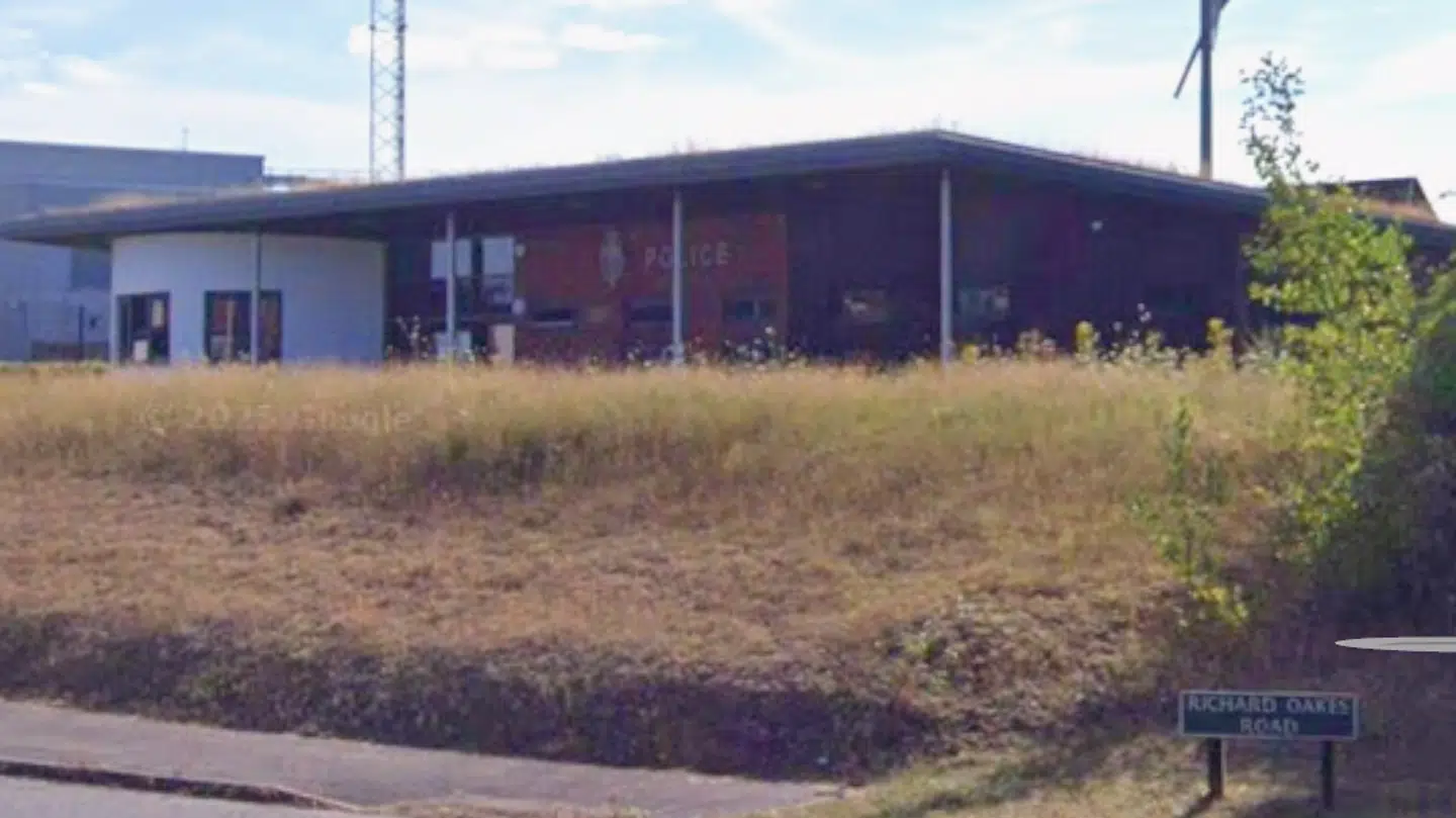 Eksprins Andrew blev taget med til Aylsham Police Investigation Centre.