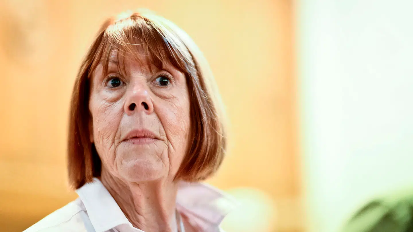 I et årti havde Gisèle Pelicots mand bedøvet hende og arrangeret, at andre mænd voldtog hende.