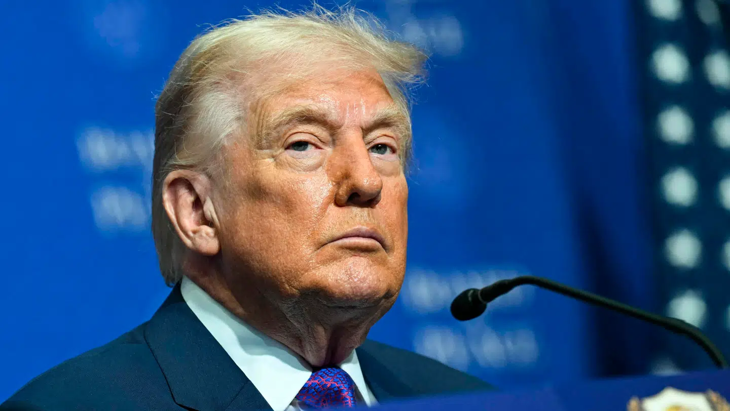 Fredag antydede Trump endnu engang, at han overvejer at udføre nogle afgrænsede angreb på Iran.