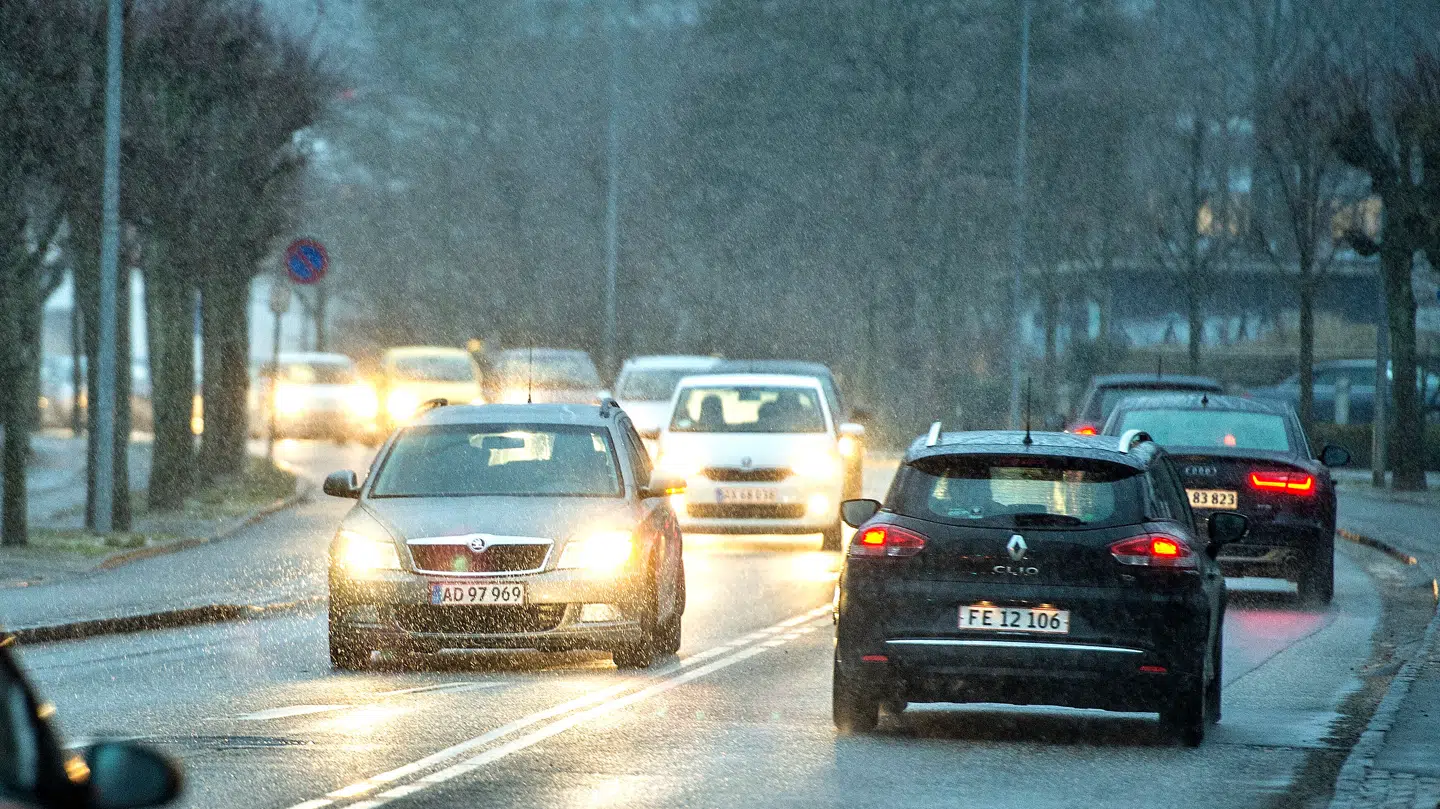 Gråt og vådt - sådan lyder søndagens vejrudsigt.