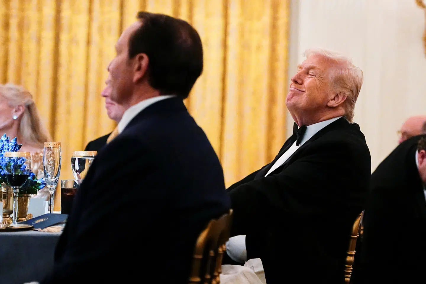 Gik man på weekend i den tro, at Grønland var gledet bort fra Donald Trumps radar, blev man skuffet natten til søndag.