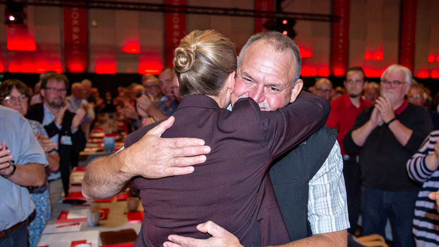Statsminister Mette Frederiksen (S) lader til at genopbygge sit bånd med de socialdemokratiske vælgere.