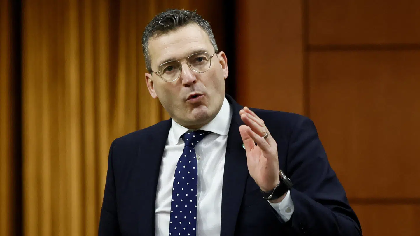 Minister for kunstig intelligens i Canada, Evan Solomon, har indkaldt til hastemøde.