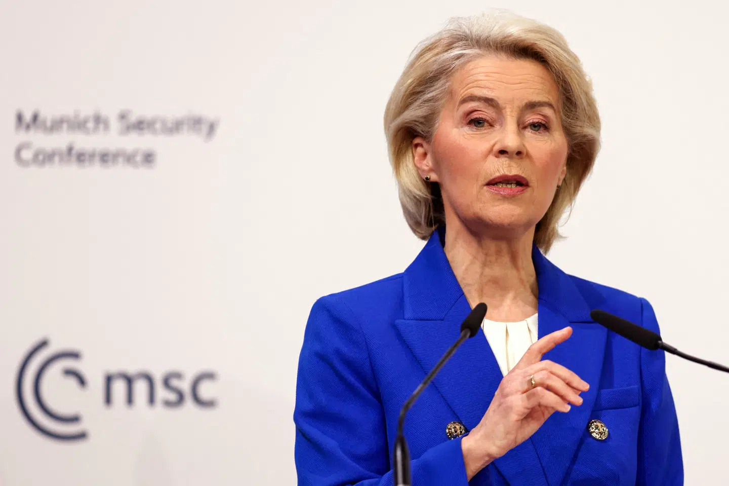 EU-Kommissionens formand, Ursula von der Leyen, ses på billedet holde tale til en sikkerhedskonference i München i Tyskland 14. februar. Tirsdag er hun for tiende gang siden Ruslands invasion ankommet til ukrainske Kyiv. (Arkivfoto).