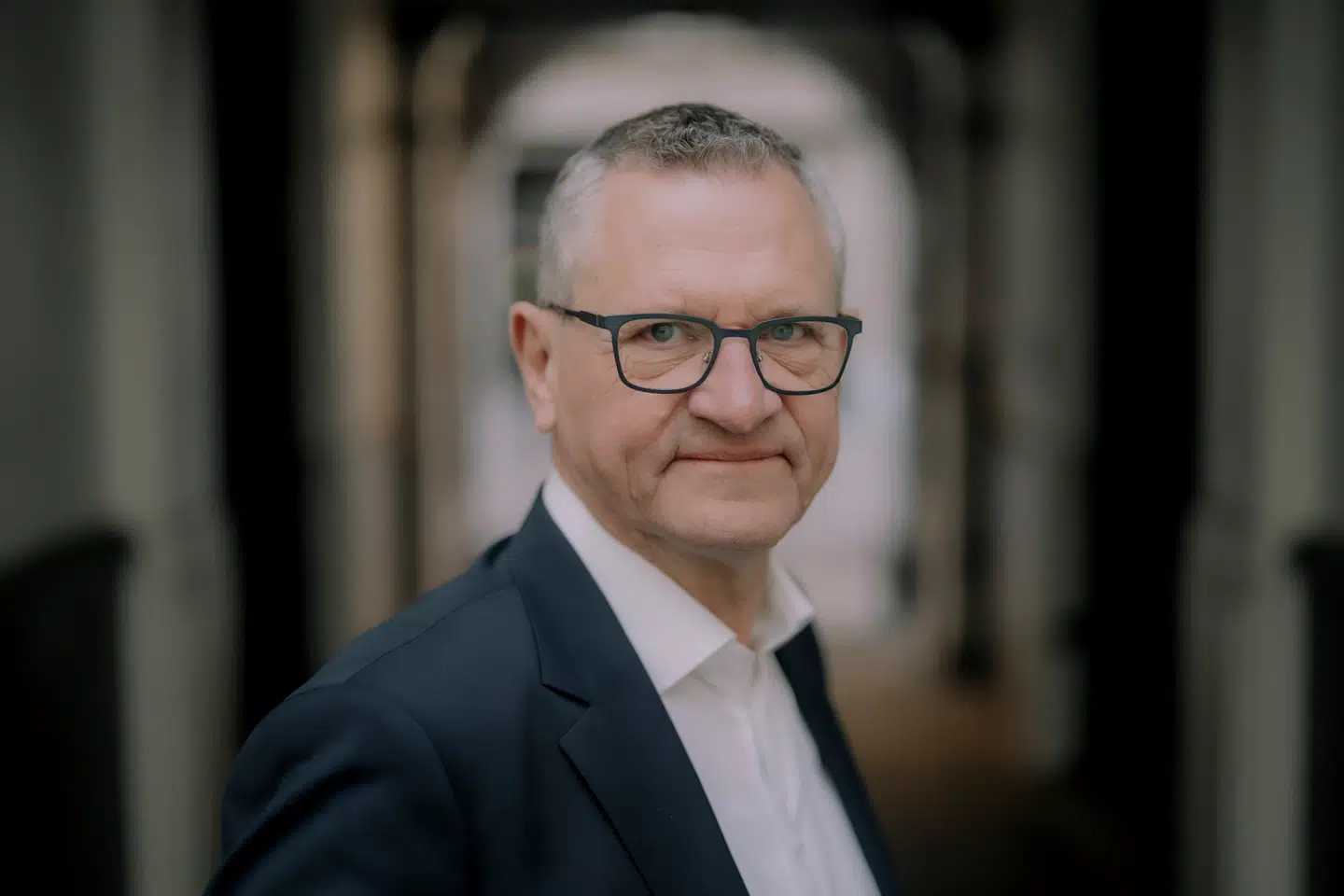 Ældrevenlighed handler om ændre hele den offentlige samtale om alder, så vi begynder at se på ældre som hele mennesker. Og ikke som en grå masse, skriver ældreminister Henrik Frandsen (M). Foto: Mathias Svold