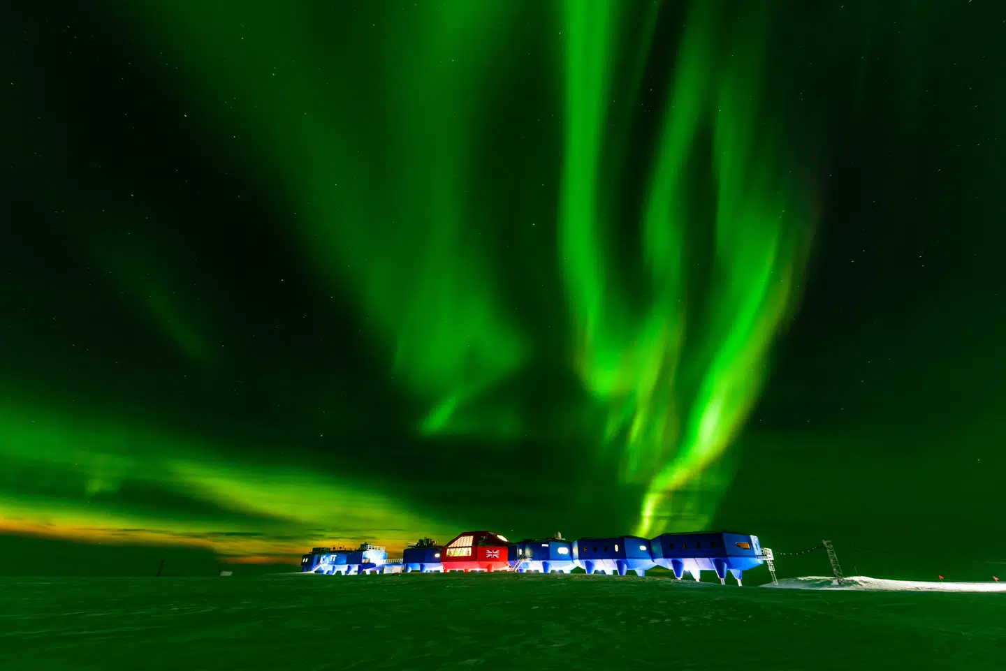 Der venter store naturoplevelser, hvis man får et af jobbene på – her – den britiske forskningsbase Halley VI Research Station på Antarktis.