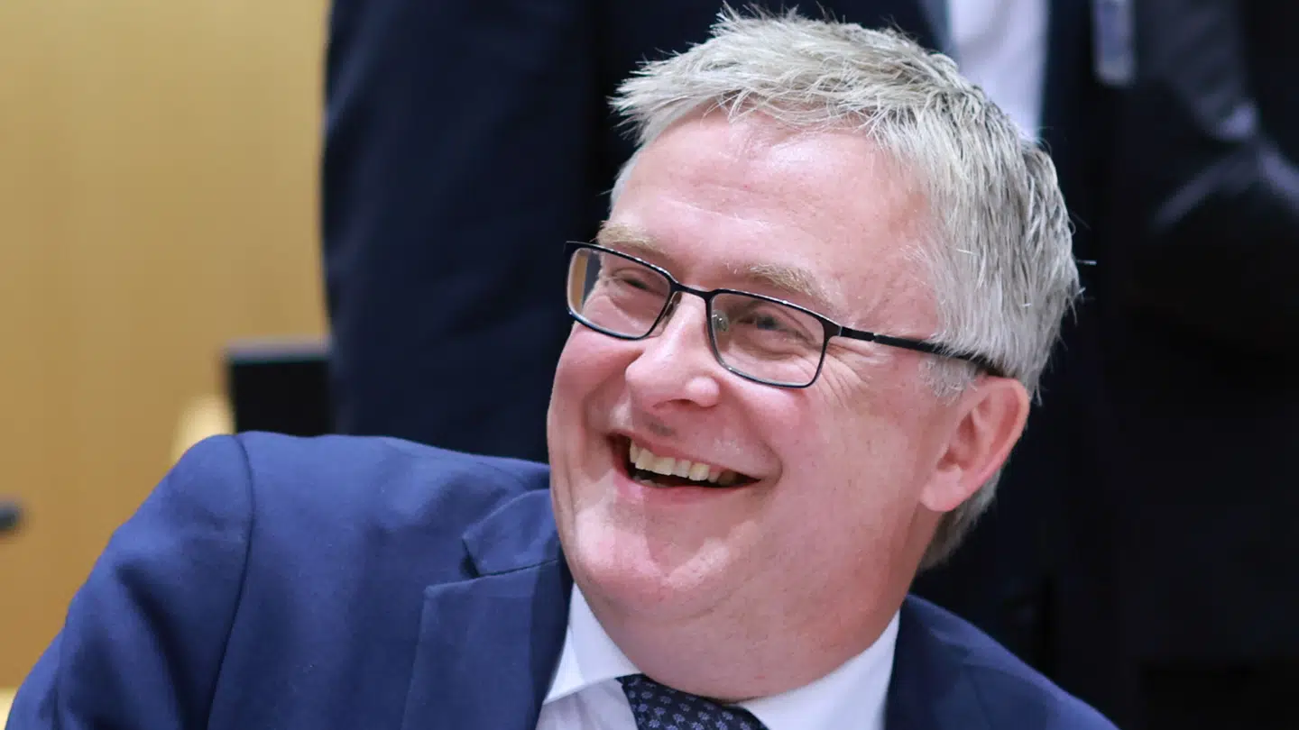 Minister for fødevarer, landbrug og fiskeri, Jacob Jensen (V), følger ikke de officielle kostråd til punkt og prikke.