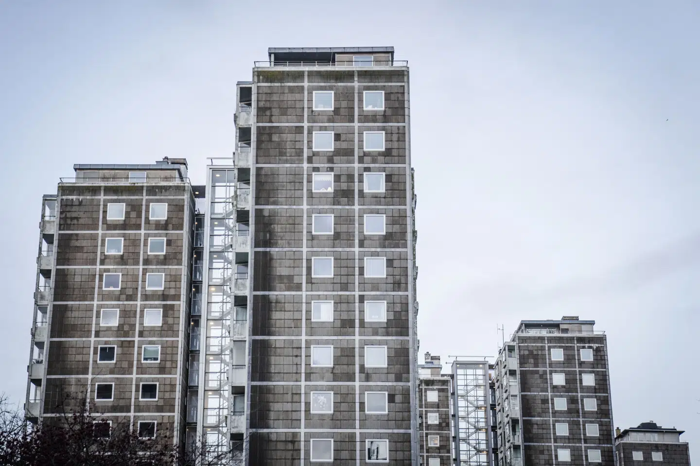 Beboere fra de vindfølsomme Bellahøjhuse blev i december 2023 evakueret på grund af stormen Pia. (Arkivfoto).