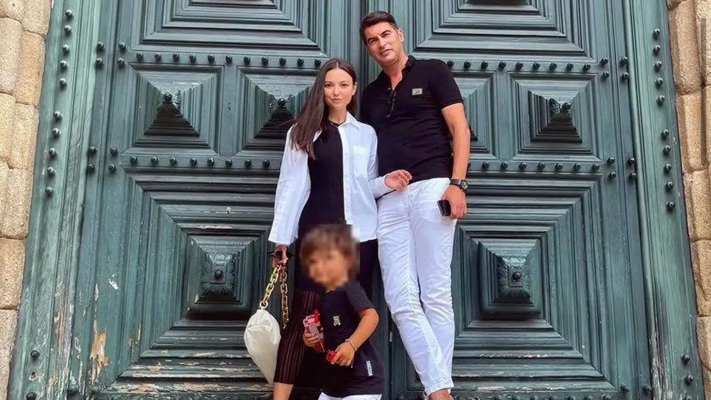 Paulo Fonseca, hustruen Katerina og deres lille søn.