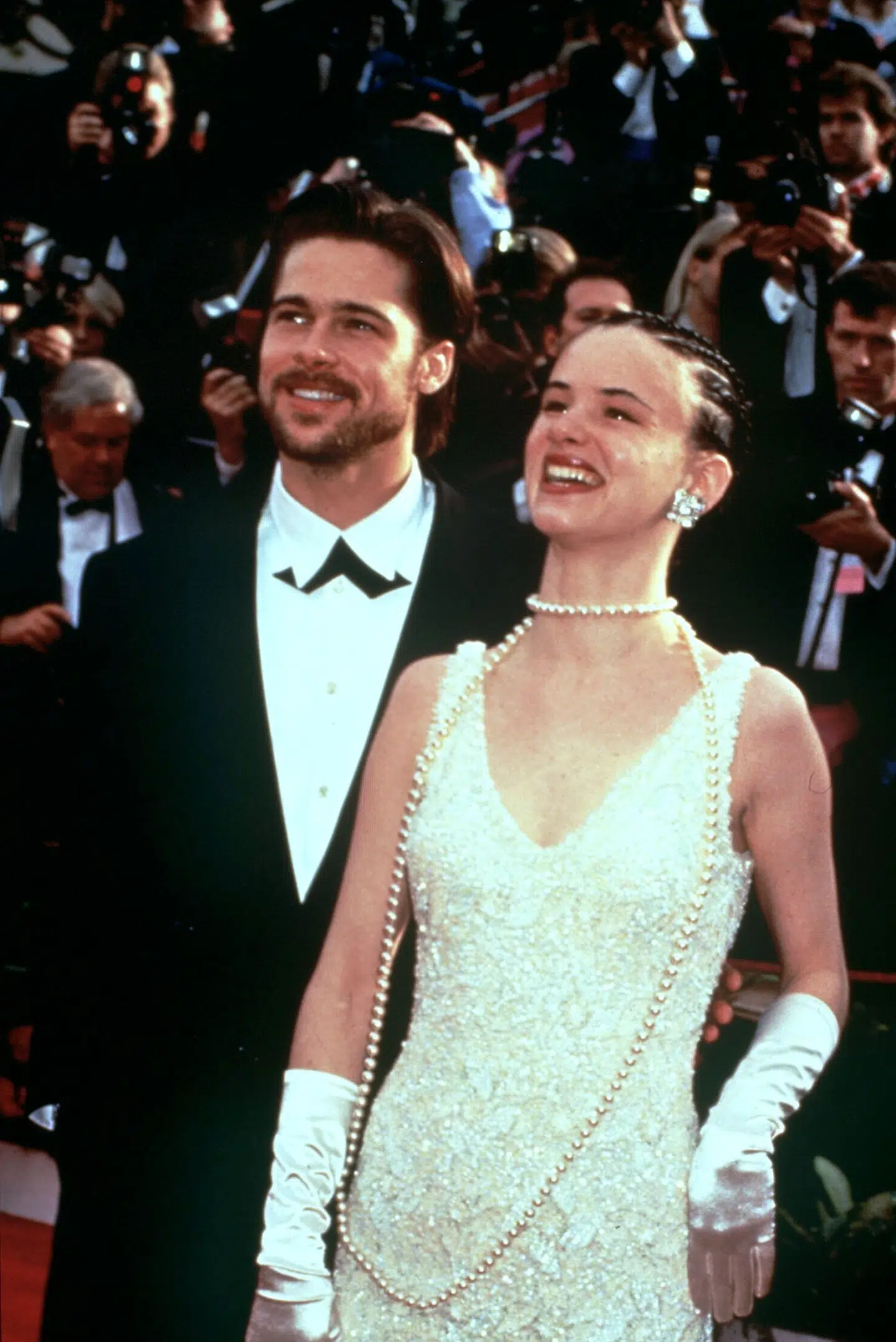Omkring start 90erne var skuespillerparret Brad Pitt og Juliette Lewis hottere end hot. De dannede par i fire år, og her ses de sammen til Oscar-uddelingen i 1992.