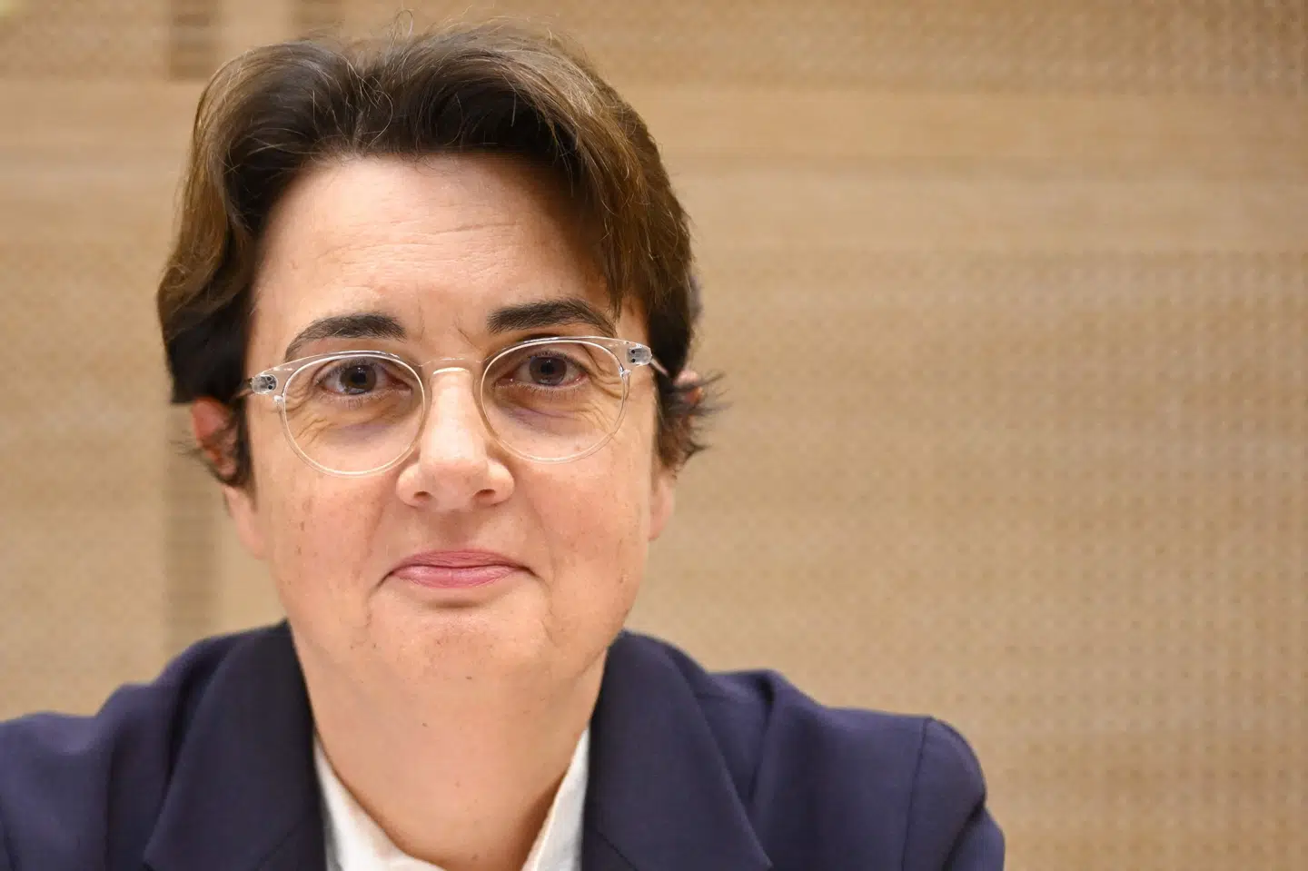 Louvre-direktør Laurence des Cars har været under tiltagende pres siden et juvelkup i oktober. (Arkivfoto).