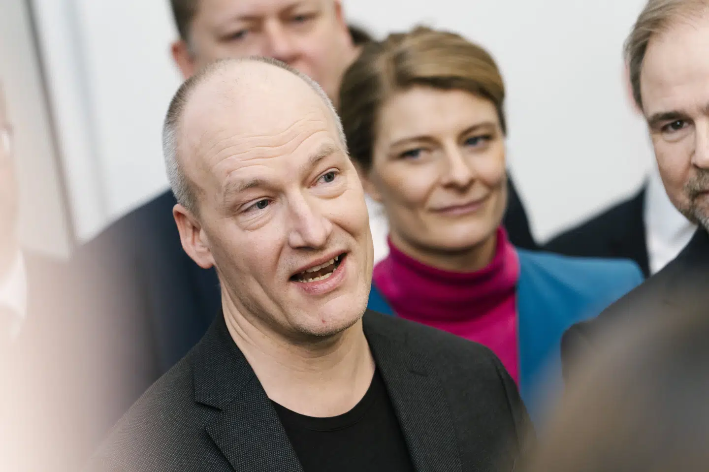 Pelle Dragsted (Ø) var i januar med til at præsentere aftale om fødevarepriser. Den politiske ordfører vil bruge penge fra fremtidig formueskat til at halvere fødevaremomsen og fjerne den helt på frugt og grønt. (Arkivfoto).