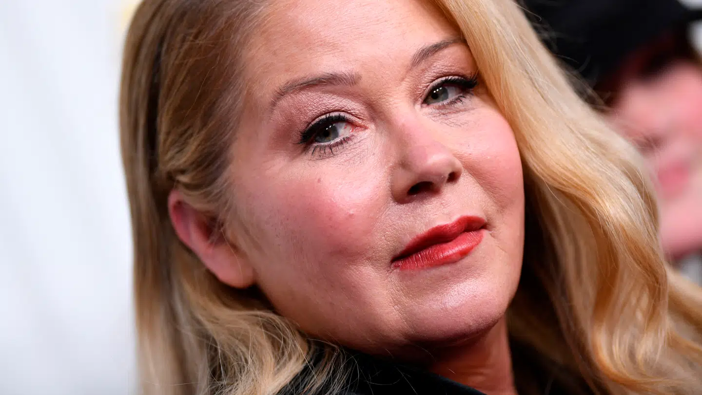 Christina Applegate blev diagnosticeret med multipel sklerose i 2021.