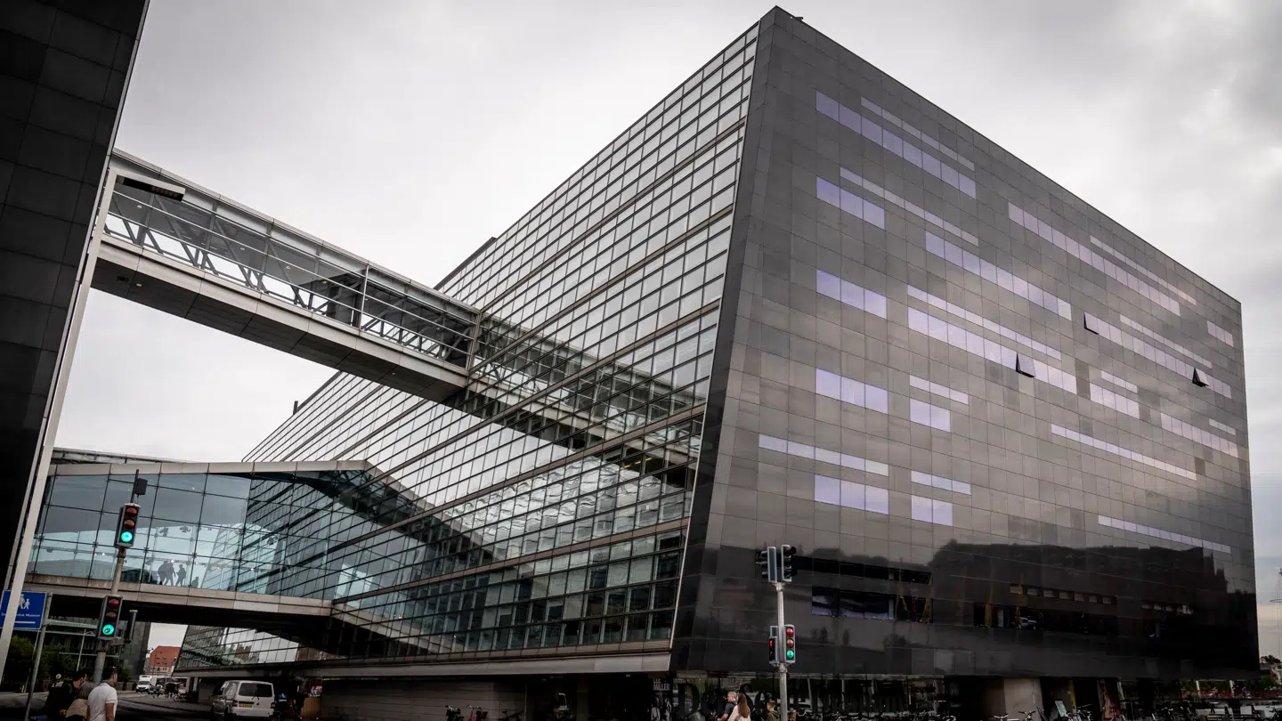 Koncerten blev afholdt i Den Sorte Diamant i København.