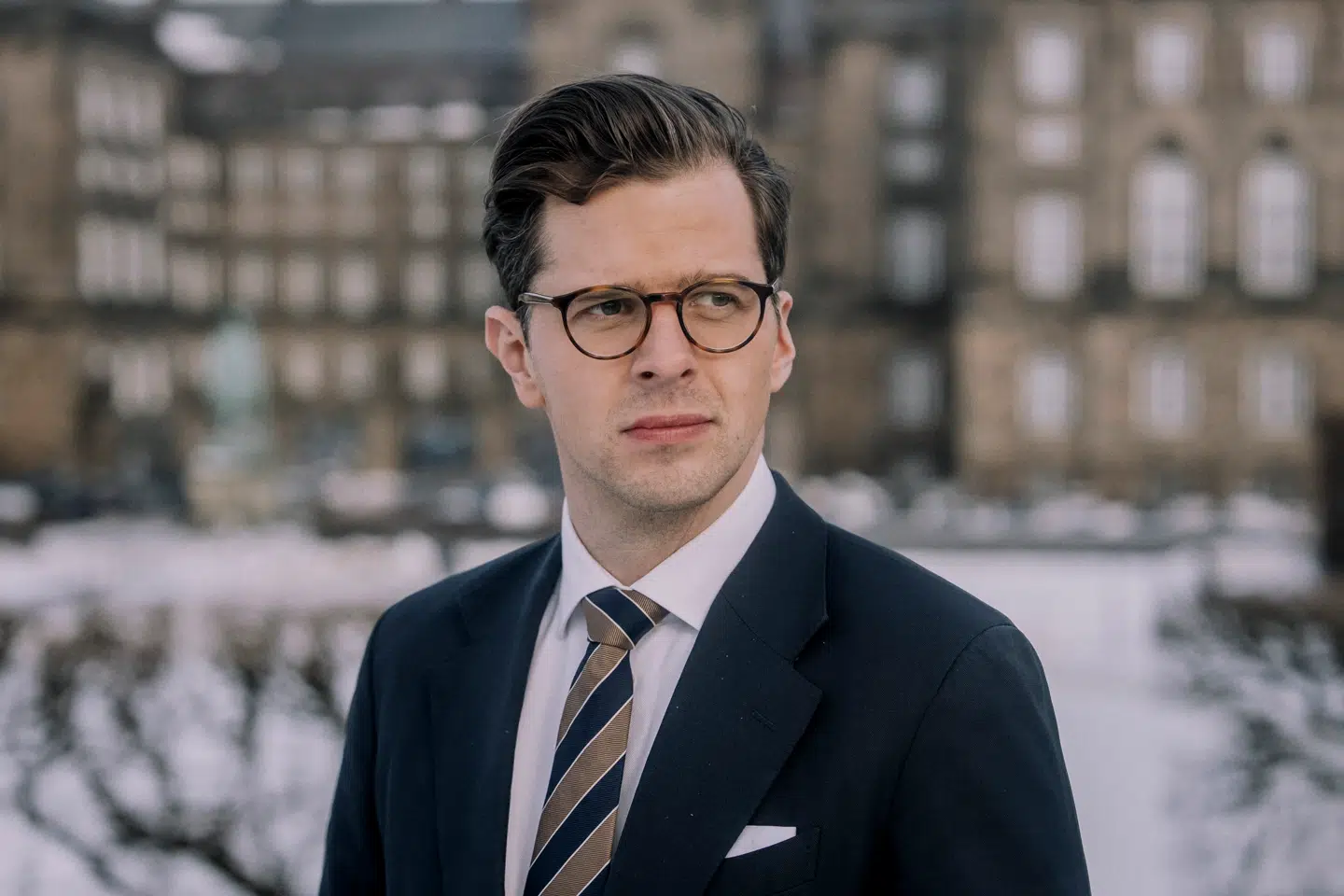 Alex Vanopslagh vil ikke indrømme at have taget fejl, selvom hans økonomiske forudsigelser ikke er blevet til virkelighed.