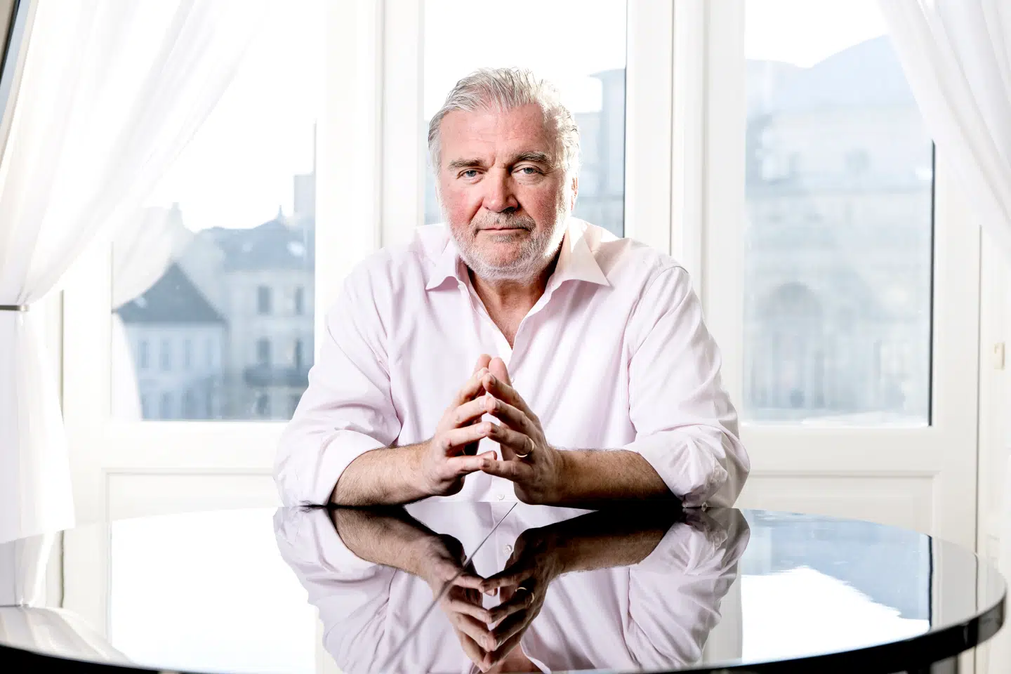 Lars Seier Christensen, milliardær, investor og medejer af alt fra sportsklubber til restauranter og blockchain-startup, advarer mod kunstig intelligens (ai).