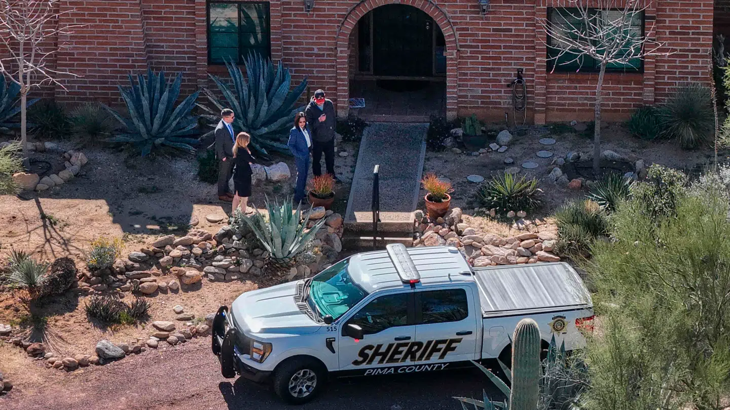 Politiet har igen undersøgt den forsvundne Nancy Guthries hjem.