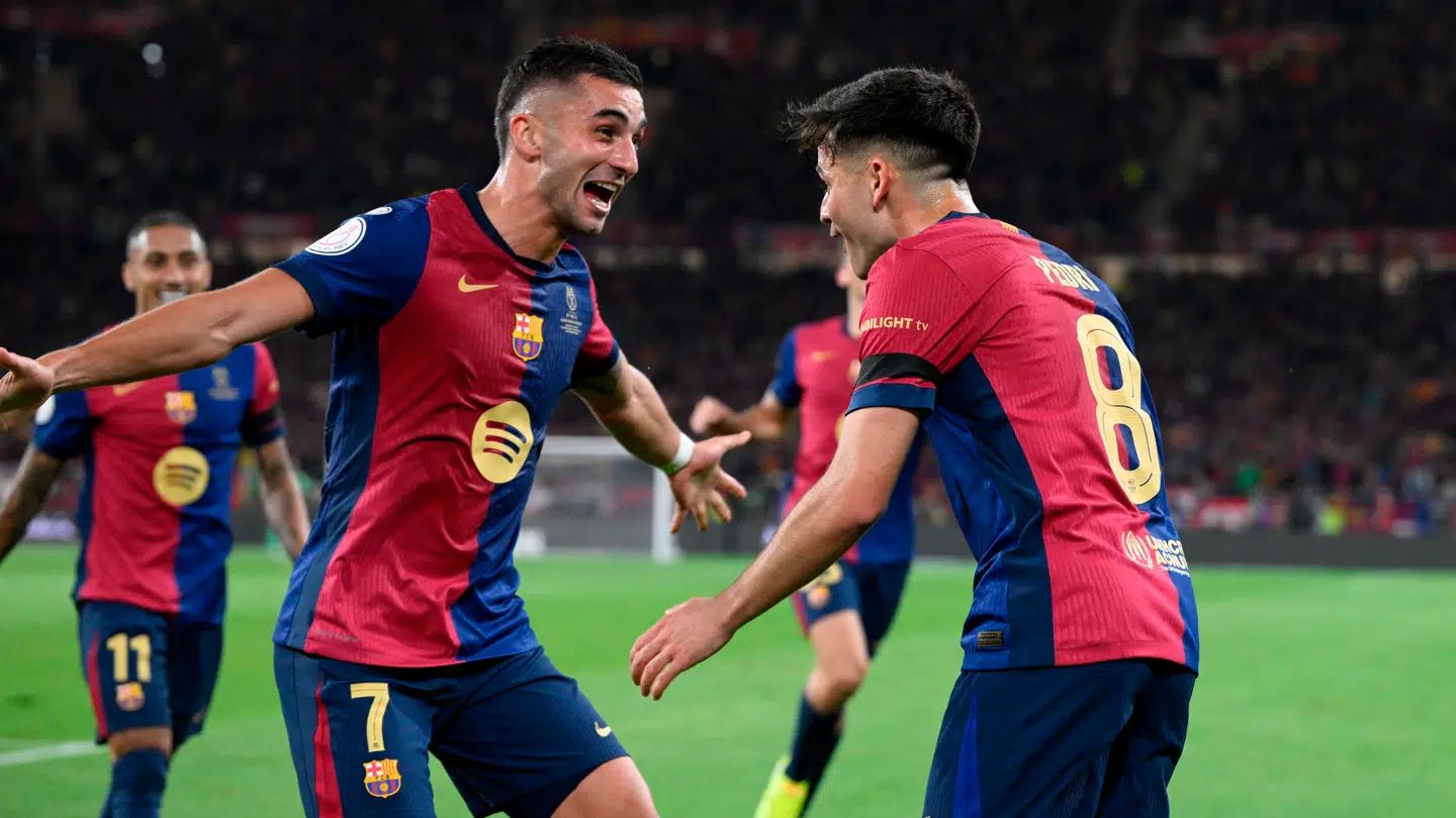 Pedri (th.) og Ferran (tv.) Torres.